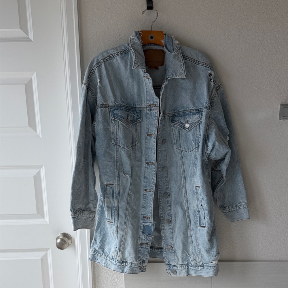 American Eagle Outfitters Light Blue Jean Jacket